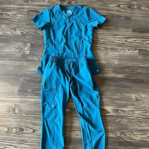 Barco One XS Bahama Scrubs Set